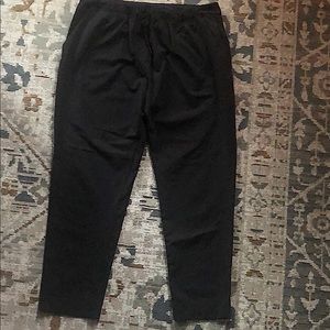 Lululemon trousers